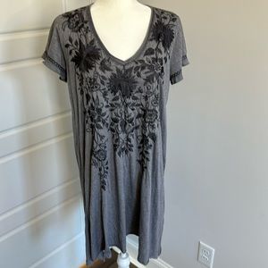 Johnny was size Medium T shirt dress in gray